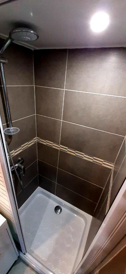 Studio 3 Etoiles Le 102, Aix Les Bains Centre Thermes Palace Le Beau Site Екс-ле-Бен Екстер'єр фото
